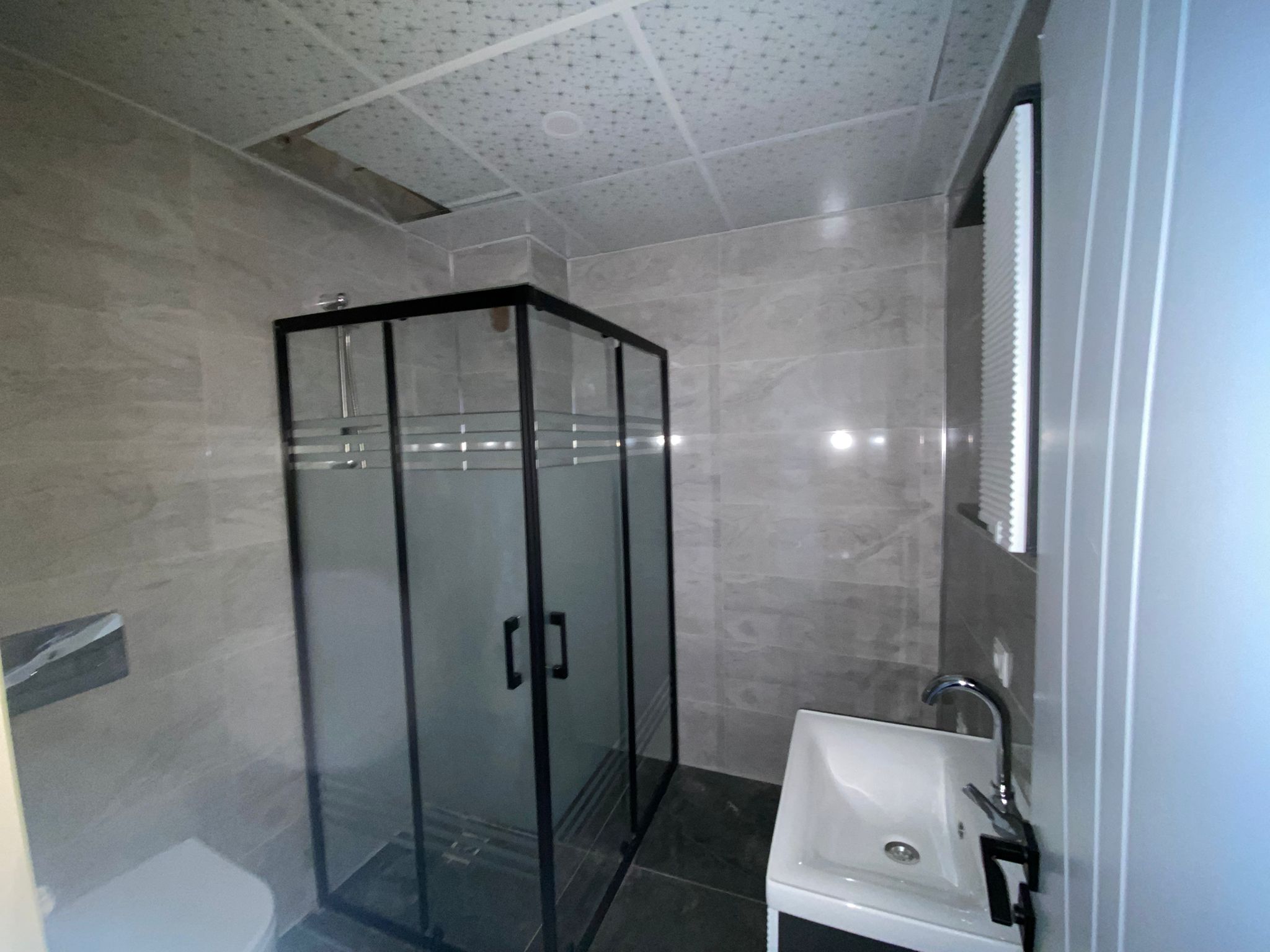 YILDIZKENT'TE NERGİS SİTESİ'NDE 1+1 DAİRE